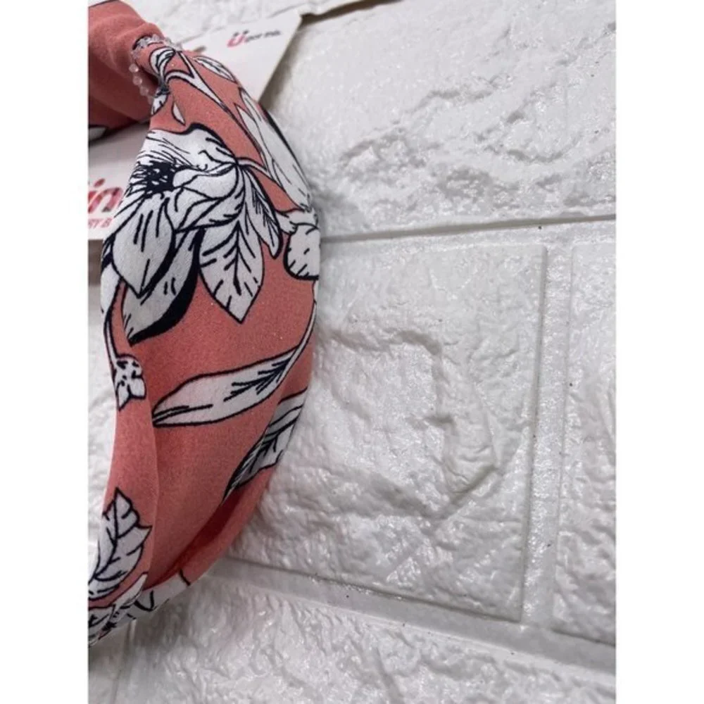 Scunci Pink Floral Tropical Headband Pink White‎ Black 1 Inch Wide New